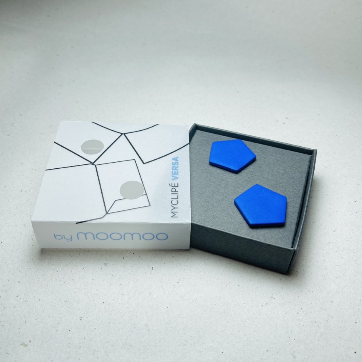 VERSA PENTAGON OCEAN BLUE